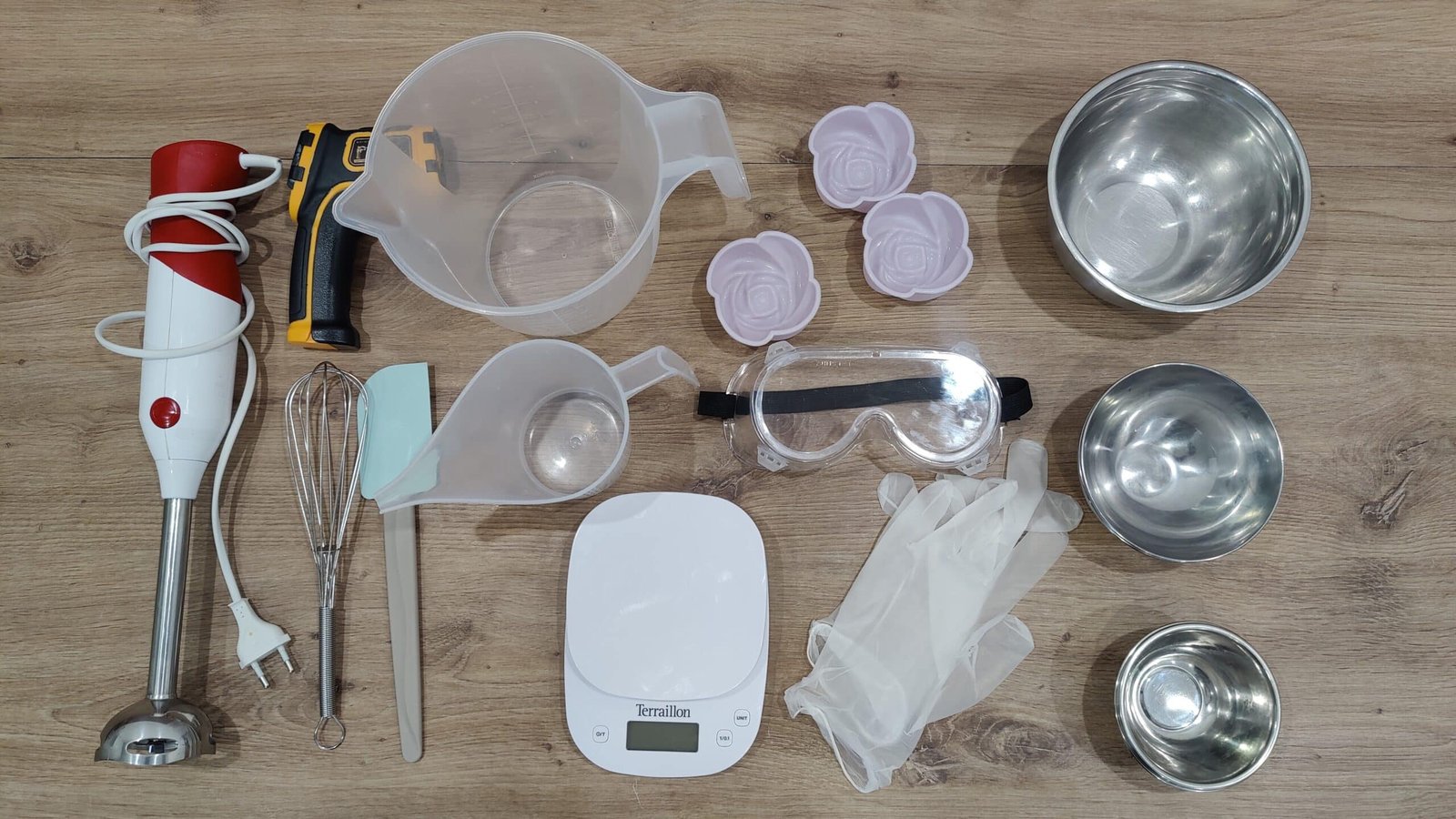 matériel pour la fabrication d'un savon à froid